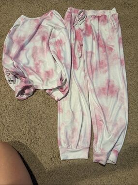 Women pink tie dye pajamas
